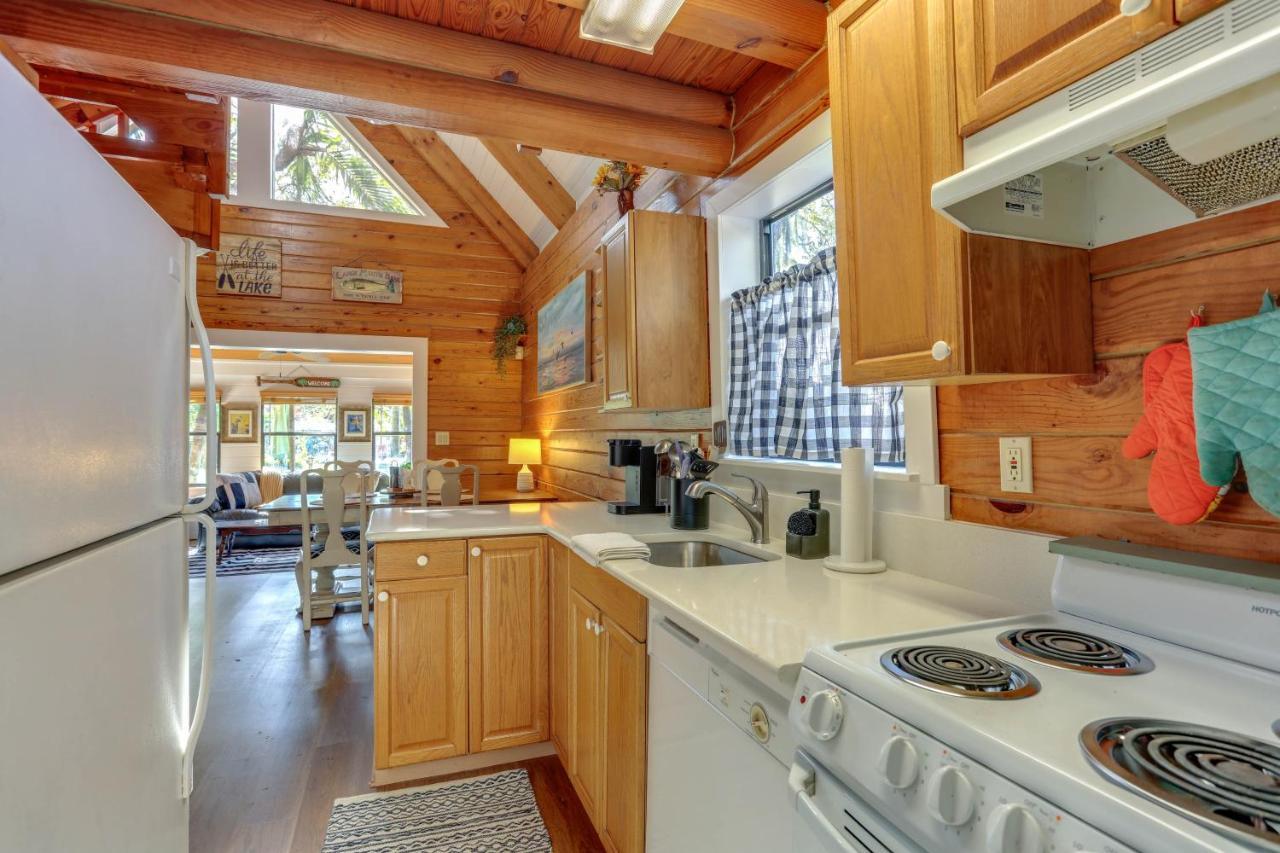 Okeechobee Cabin With Patio And Community Pool! Exterior photo