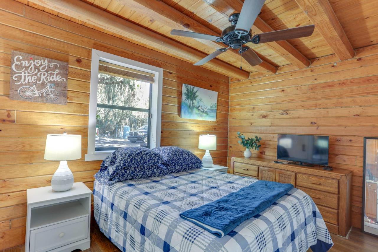 Okeechobee Cabin With Patio And Community Pool! Exterior photo